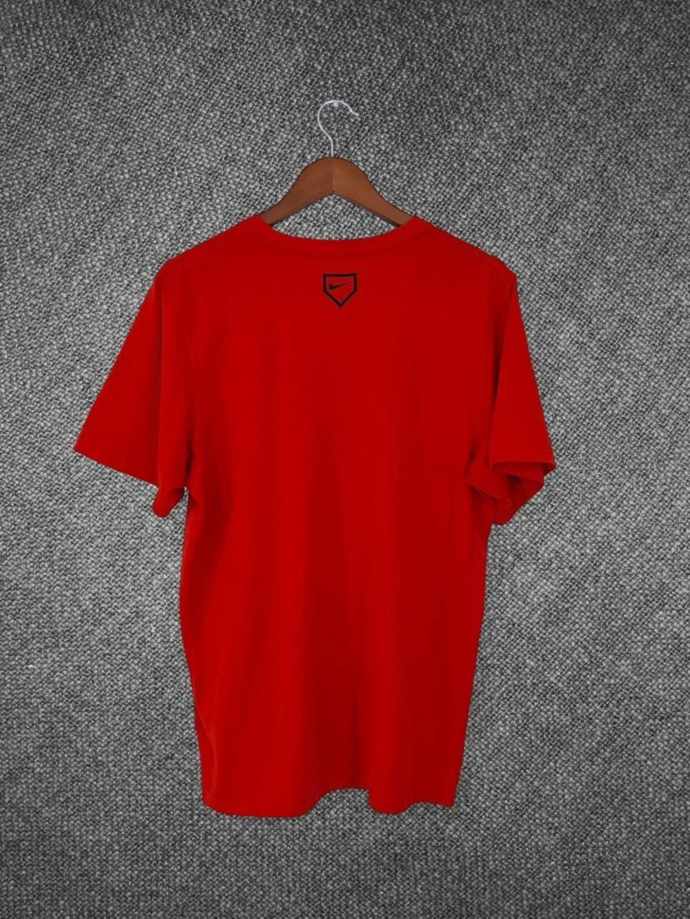 Nike Dri-FIT Georgia Bulldogs Baseball Graphic Performance T-Shirt Size Medium